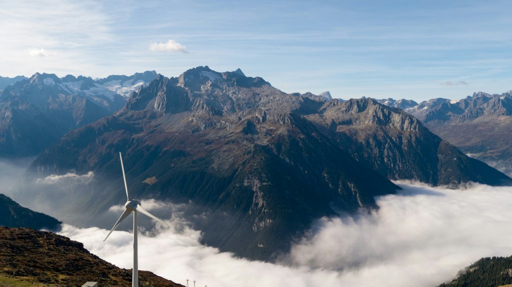 Wide-angle photograph of the mountain range in Andermatt, Switzerland